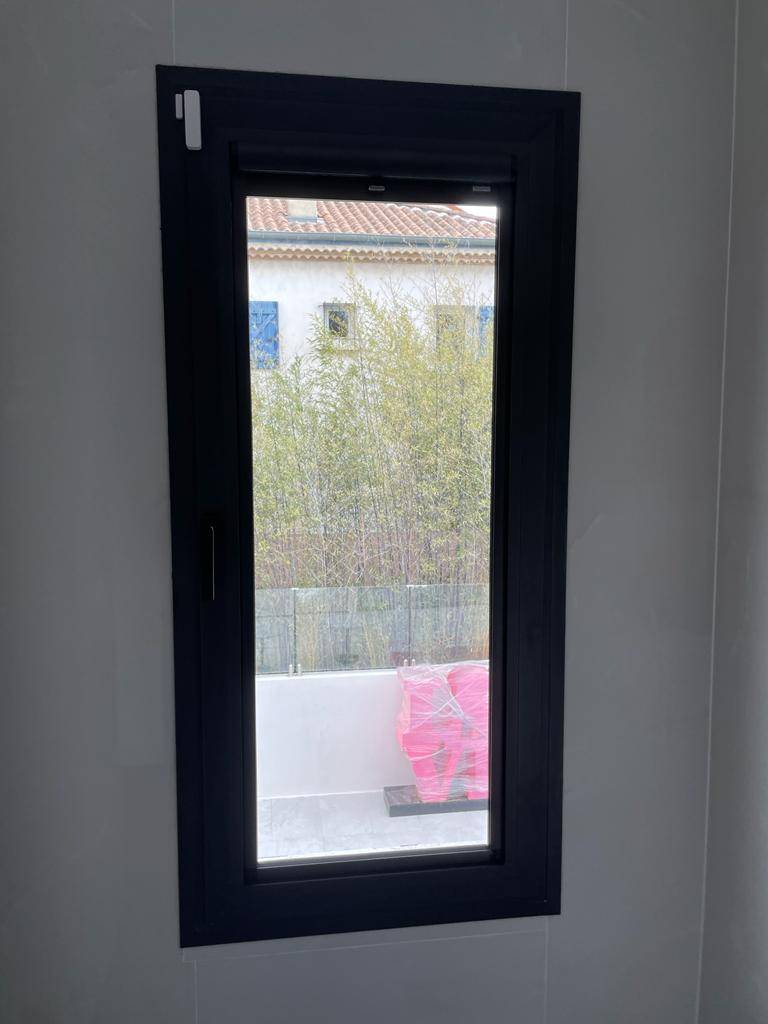 Pose et Installation de fenêtres à la française à Marseille 13010 Rabatau