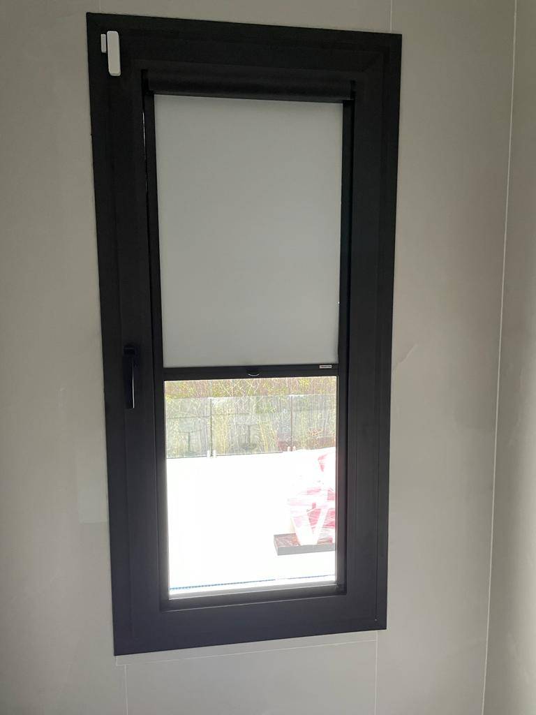 Pose et Installation de fenêtres à la française à Marseille 13010 Rabatau