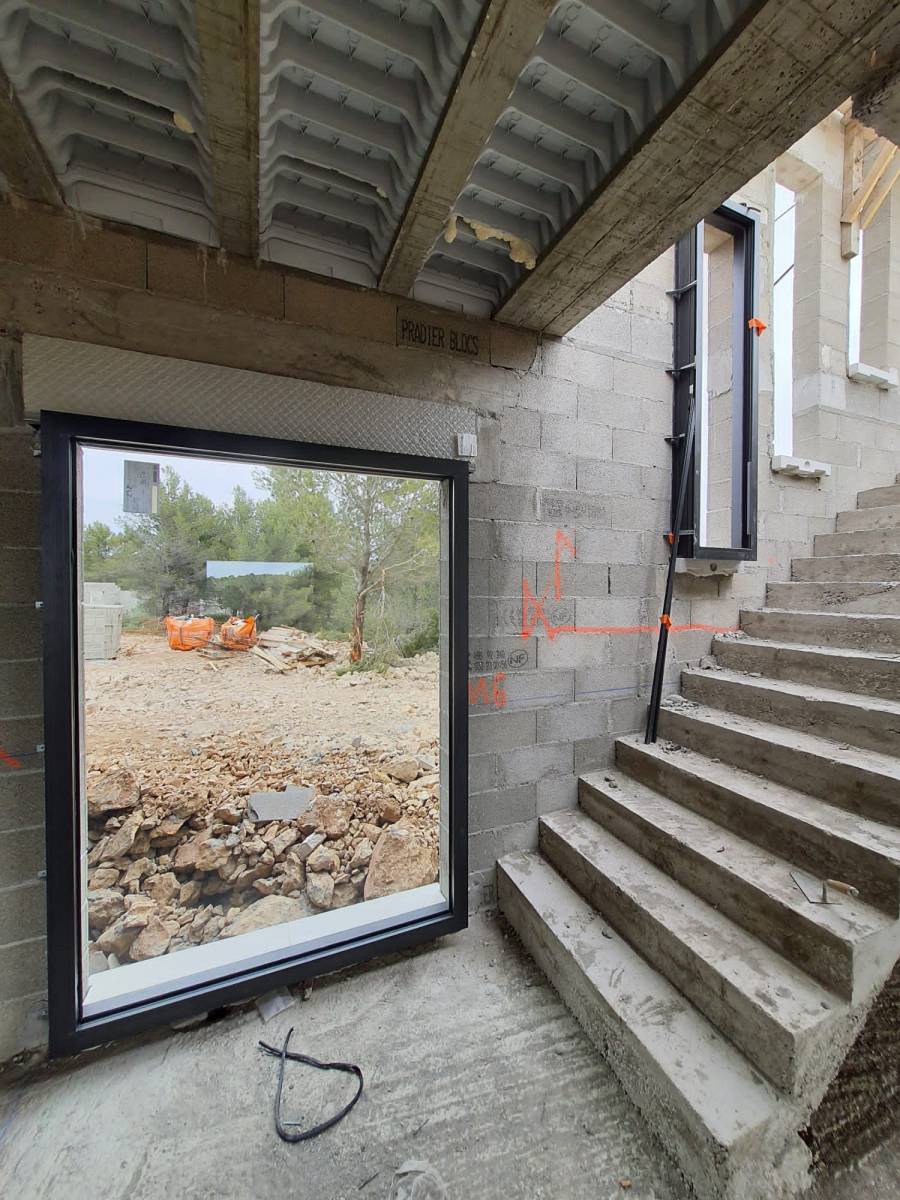 Fixe RDC plus Fixes Montée D'escaliers 