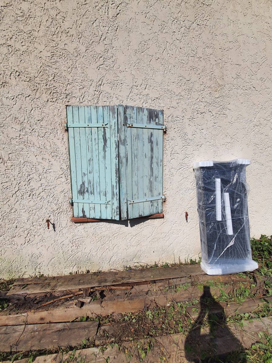 Remplacement de volets bois par des volets en aluminium avec isolant intégré à Carnoux en Provence 13470.