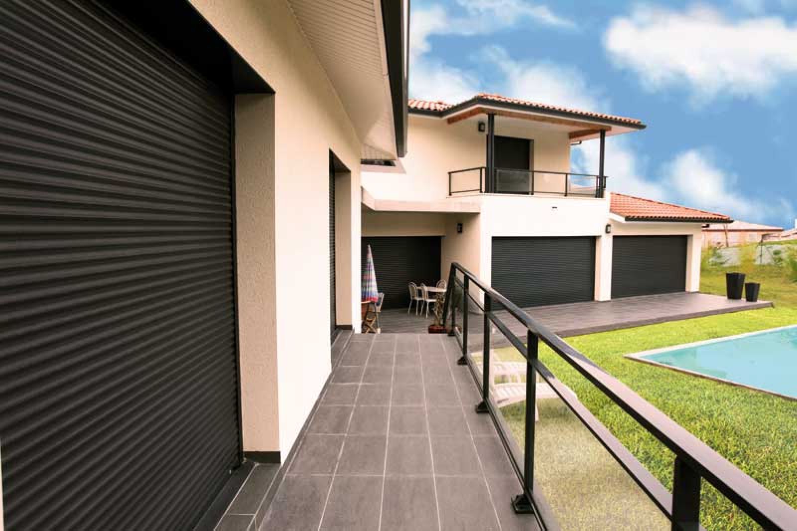 Volet roulant électrique SOMFY proposé par Grand Sud Habitat sur Marseille