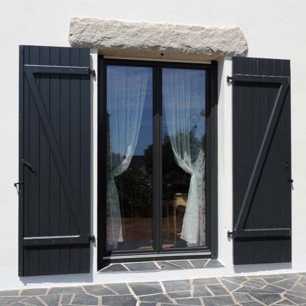 Volets battants Marseille