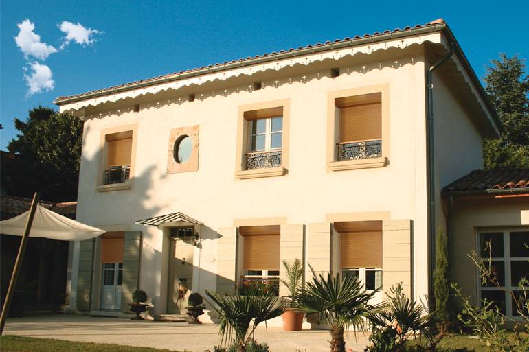 Menuiserie Marseille - volets de rénovation