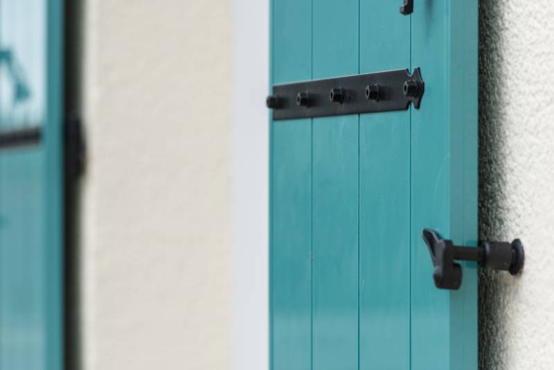 Des volets en aluminium, un élément clé pour la prévention des effractions sur Marseille